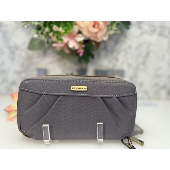 Travelon Wristlet Wallet Organizer Full Zip Clutch Gray with Purple Interior NWT - Picture 13 of 16